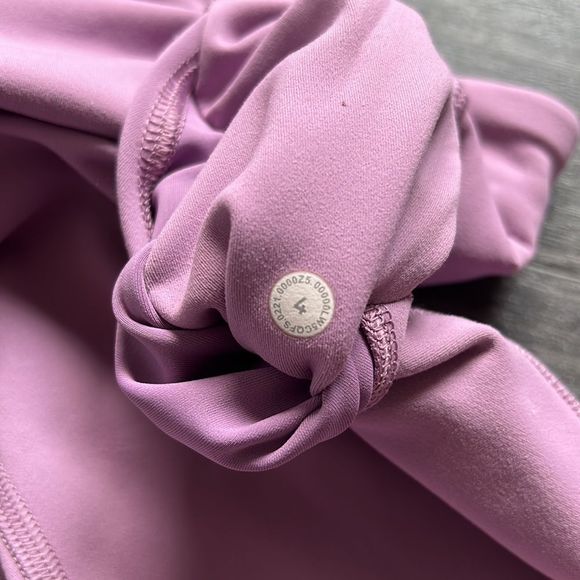 Lululemon Fast and Free - Picture 10 of 10